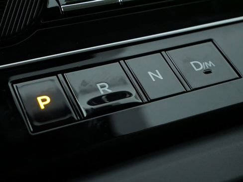 New 2026 Nissan Armada SV image 30