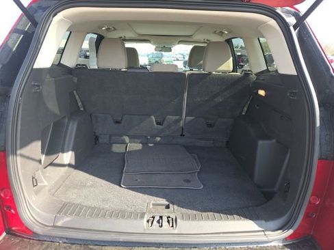 Used 2017 Ford Escape SE image 9