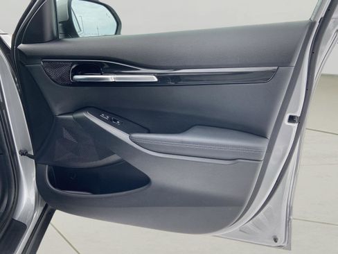 Used 2024 Kia Seltos EX image 18