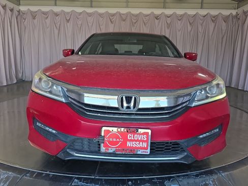 Used 2017 Honda Accord Sport image 11