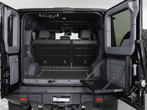 New 2025 INEOS Grenadier 1924 Limited Edition image 21