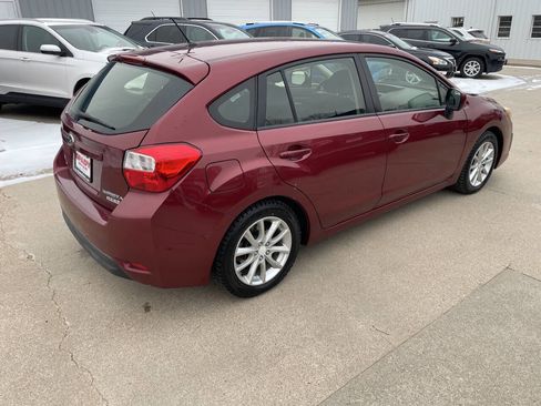 Used 2014 Subaru Impreza 2.0i Premium w/ All-Weather Package w/CVT image 9