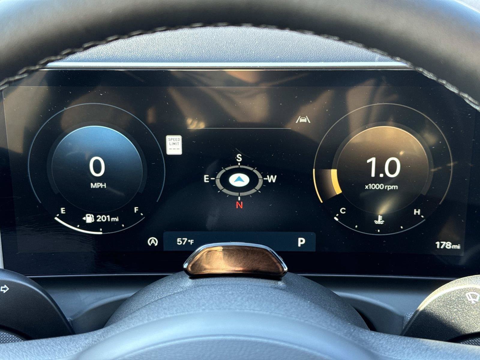 New 2026 Hyundai Tucson Limited AWD/4WD image 8