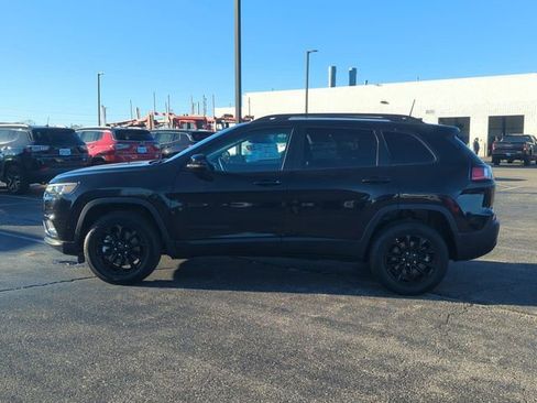 Used 2023 Jeep Cherokee Altitude Lux image 6