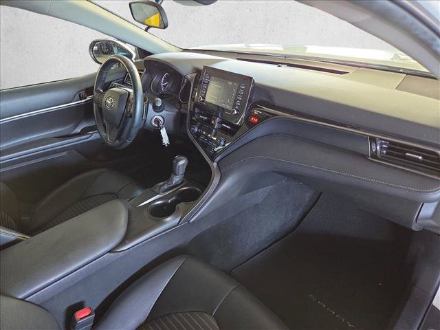 Certified 2021 Toyota Camry SE w/ Carpet Mat Package (TMS) FWD image 20