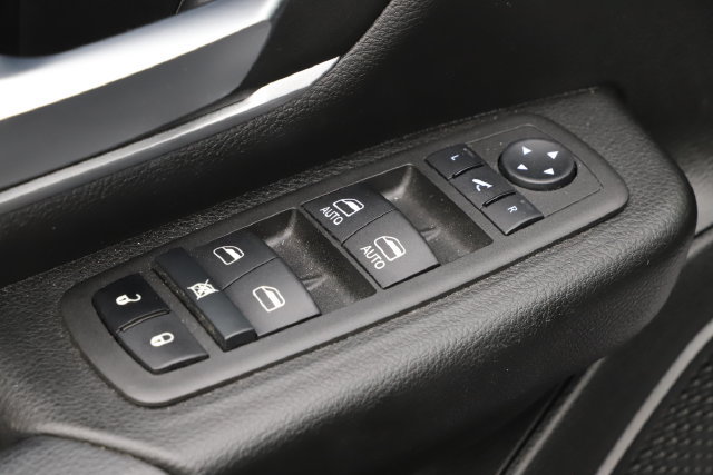 Used 2022 RAM 1500 Big Horn AWD/4WD image 14