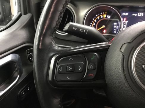 Used 2022 Jeep Wrangler Unlimited Sport AWD/4WD image 40