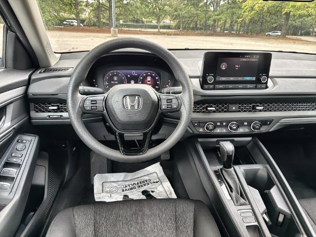 Used 2024 Honda Accord EX image 14
