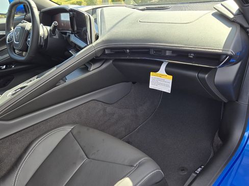 New 2026 Chevrolet Corvette Stingray Preferred Cpe w/ 2LT image 9