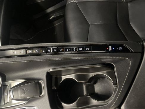 Used 2022 Chevrolet Corvette Stingray Convertible w/ 1LT image 21