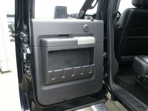 Used 2016 Ford F350 Lariat w/ Lariat Ultimate Package AWD/4WD image 27