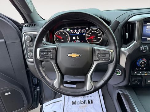 Used 2020 Chevrolet Silverado 2500 LTZ w/ LTZ Premium Package image 12