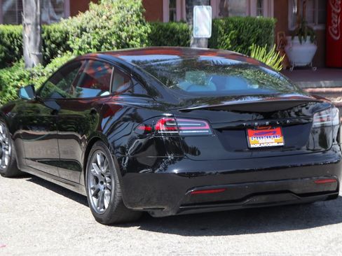 Used 2023 Tesla Model S Standard Range AWD/4WD image 6
