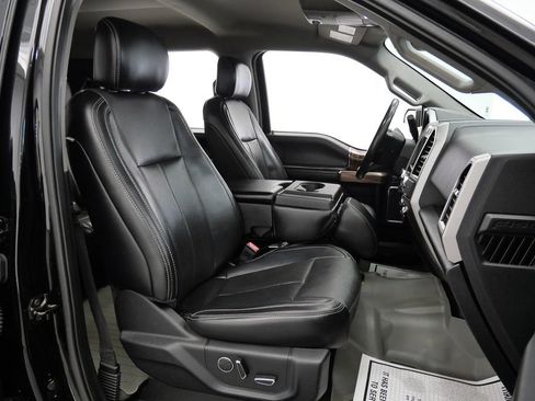 Used 2018 Ford F150 Lariat w/ Trailer Tow Package AWD/4WD image 17