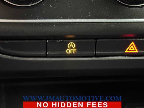 Used 2018 Volkswagen Atlas SE image 37