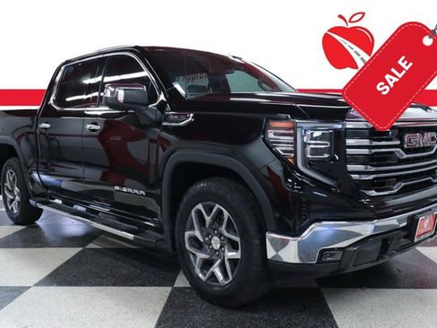 Used 2023 GMC Sierra 1500 SLT w/ SLT Convenience Package RWD image 1