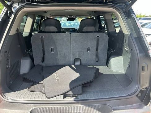 Certified 2024 Kia EV9 Light Long Range RWD image 17