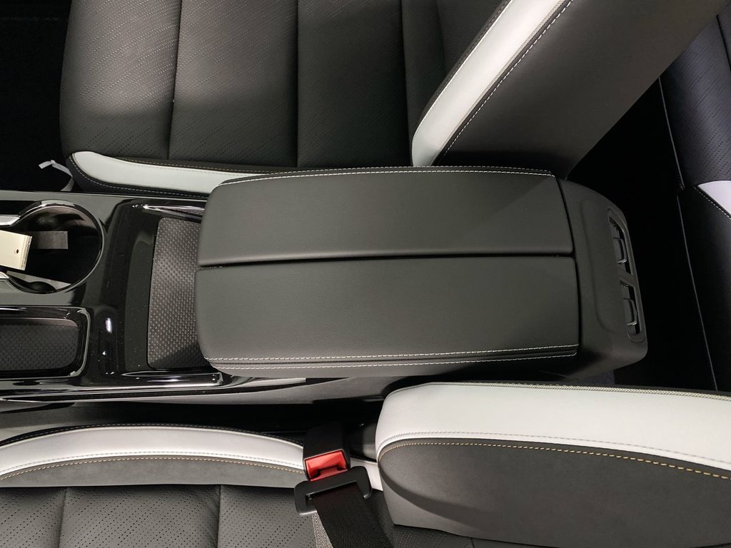 Used 2026 Buick Envision Sport Touring AWD/4WD image 20