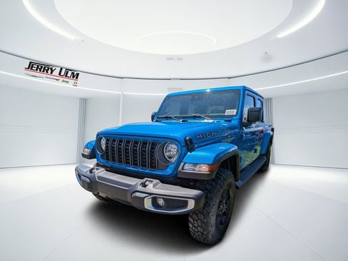 New 2025 Jeep Gladiator Sport image 6