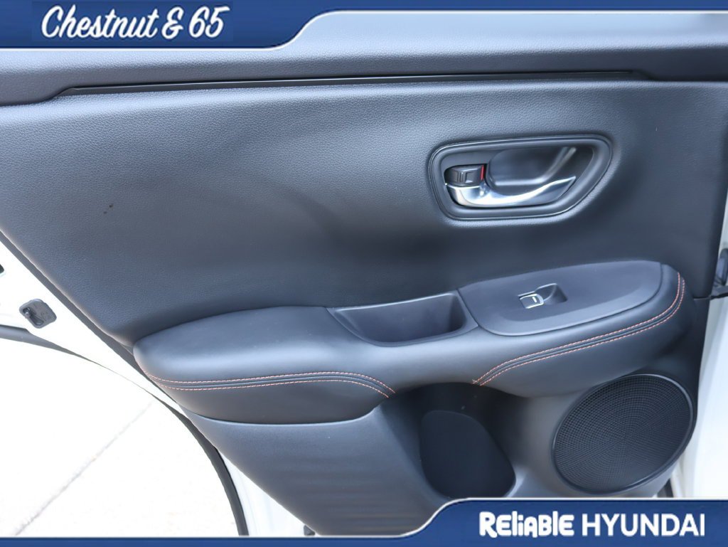 Used 2023 Honda HR-V Sport image 16