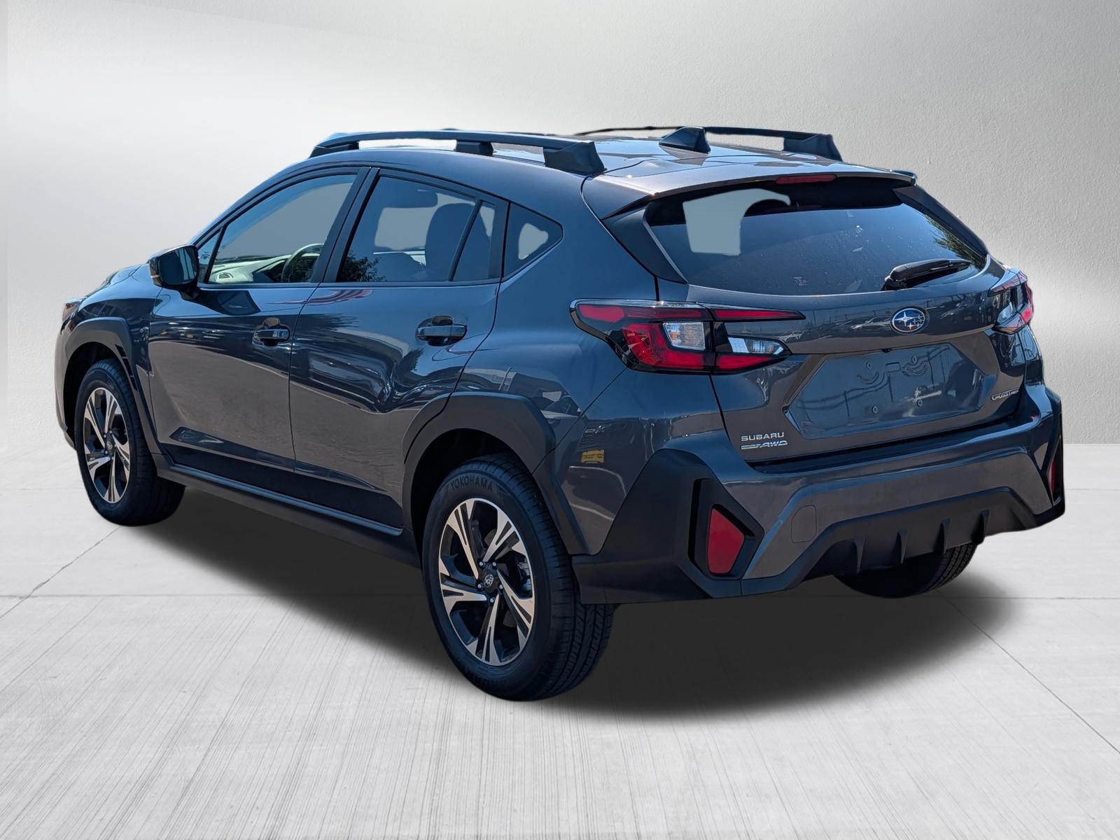 Certified 2025 Subaru Crosstrek 2.5i Premium AWD/4WD image 5