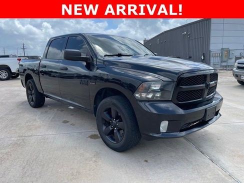 Used 2015 RAM 1500 Express w/ Black Ram 1500 Express Group image 2