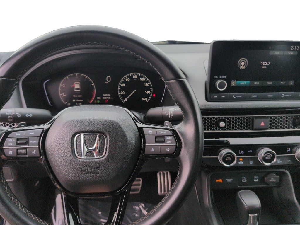Used 2025 Honda Civic Sport image 14