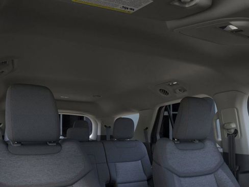 New 2026 Ford Explorer Active image 22