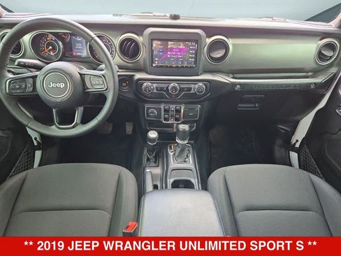 Used 2019 Jeep Wrangler Unlimited Sport S AWD/4WD image 14