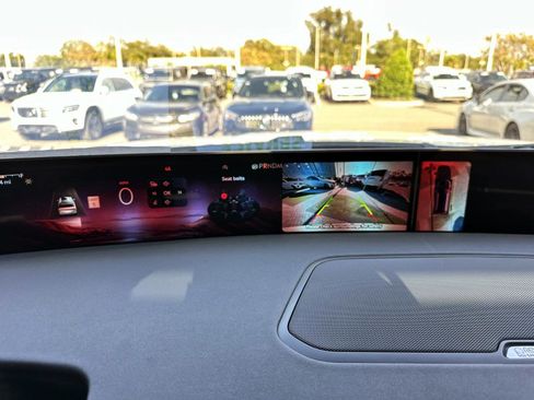 Used 2025 Lincoln Navigator Reserve w/ Jet Appearance Package image 27