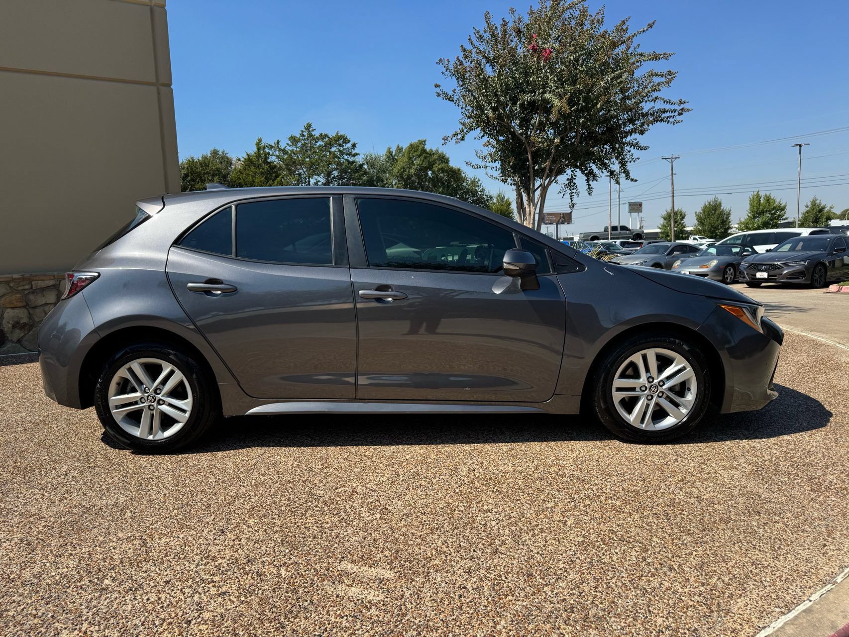 Used 2022 Toyota Corolla SE FWD image 10