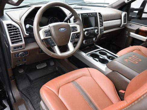 Used 2020 Ford F250 King Ranch w/ King Ranch Ultimate Package image 21