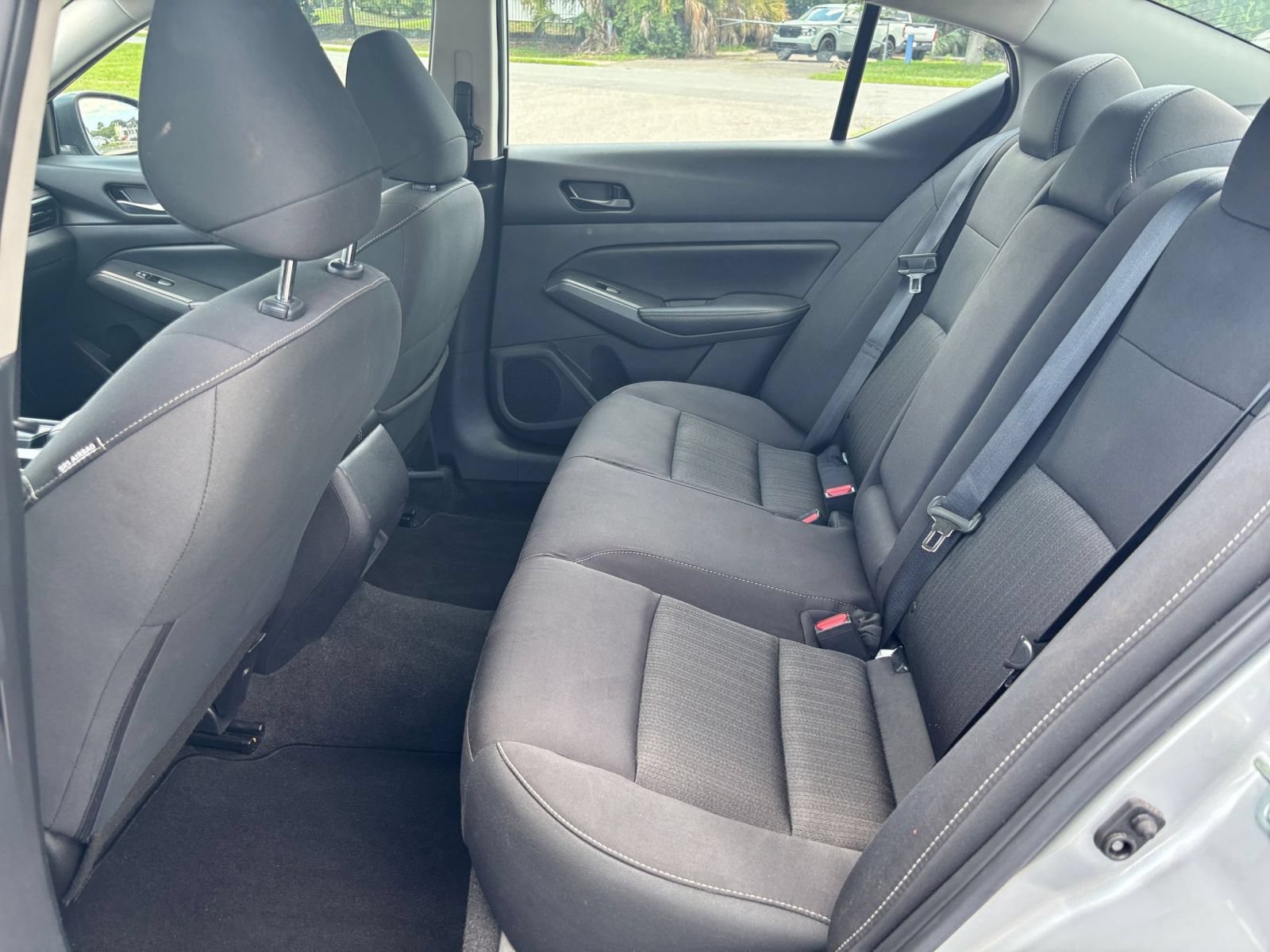 Used 2025 Nissan Altima 2.5 SV FWD image 24