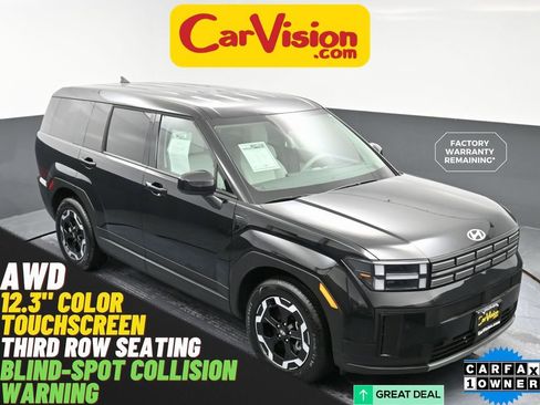 Used 2025 Hyundai Santa Fe SE AWD/4WD image 1