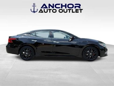 Used 2017 Nissan Maxima 3.5 SL FWD image 9