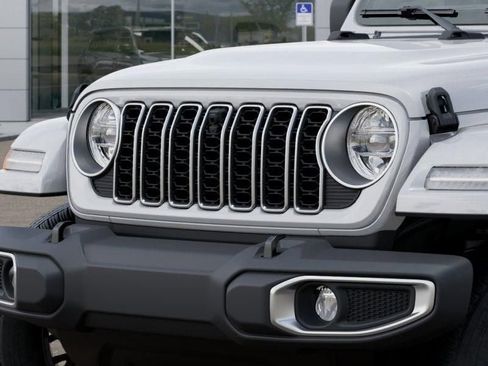 New 2026 Jeep Wrangler Unlimited Sahara AWD/4WD image 11
