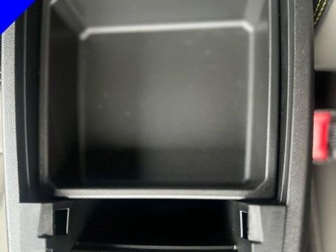 Used 2026 Chevrolet Colorado ZR2 w/ Technology Package image 19