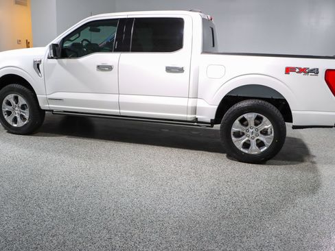 Used 2022 Ford F150 Platinum w/ Equipment Group 701A High AWD/4WD image 10