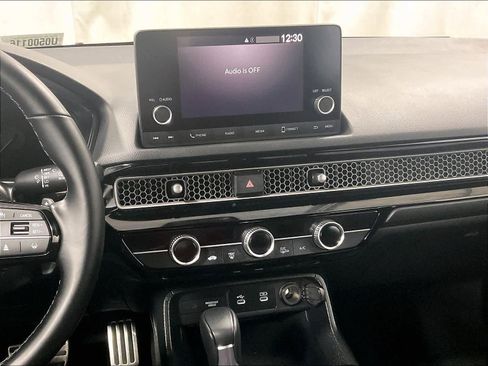 Used 2025 Honda Civic Sport image 18