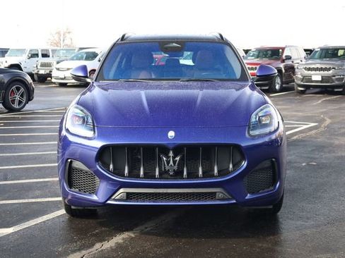 Used 2023 Maserati Grecale GT image 3