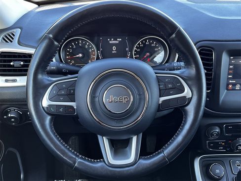 Used 2020 Jeep Compass Latitude w/ Cold Weather Group image 11