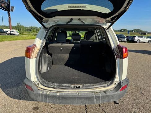 Used 2013 Toyota RAV4 Limited AWD/4WD image 16