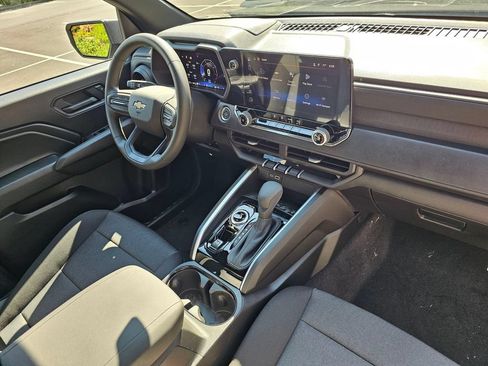 New 2026 Chevrolet Colorado W/T w/ WT Custom Package AWD/4WD image 10