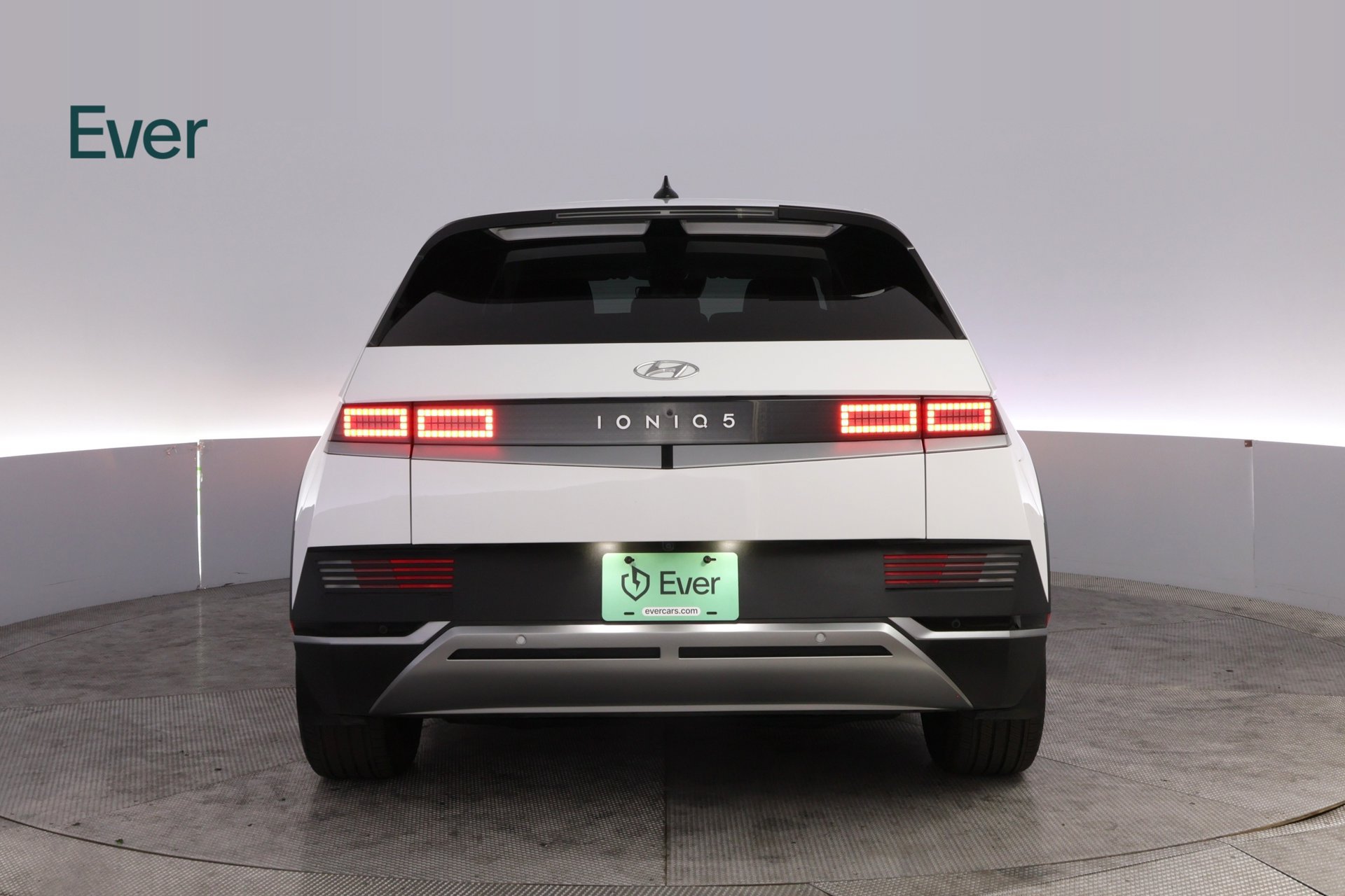Used 2024 Hyundai Ioniq 5 SEL RWD image 15