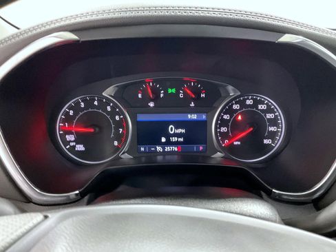 Used 2025 Chevrolet Blazer LT AWD/4WD image 11
