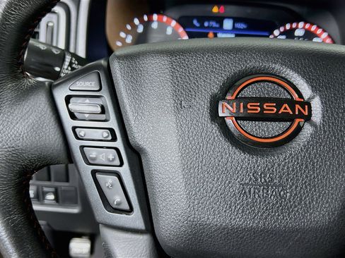 Used 2024 Nissan Titan PRO-4X w/ Pro-4x Utility Package AWD/4WD image 18