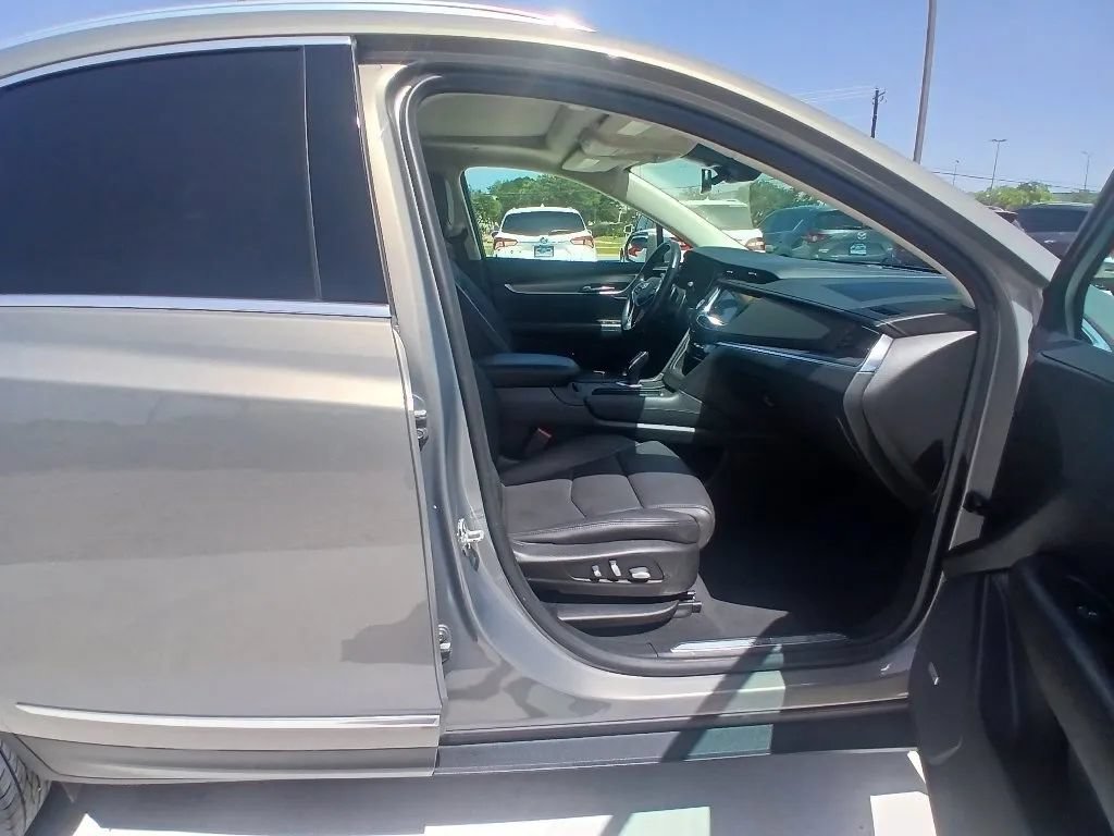 Used 2019 Cadillac XT5 Premium Luxury FWD image 22