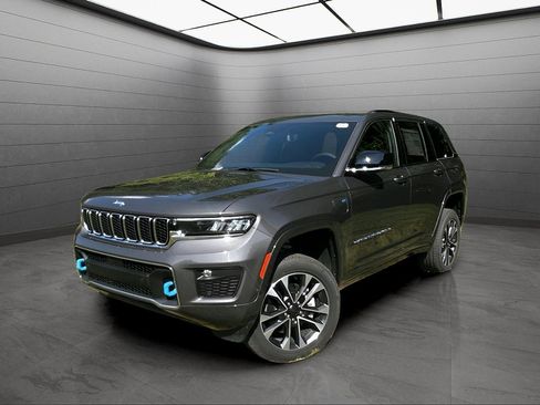 New 2024 Jeep Grand Cherokee Overland w/ Luxury Tech Group IV AWD/4WD image 1