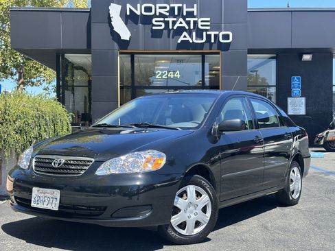 Used 2008 Toyota Corolla CE FWD image 2