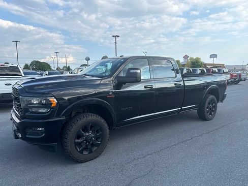 Used 2024 RAM 3500 Limited w/ Night Edition AWD/4WD image 2